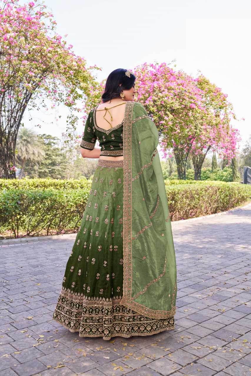 Soft Gold Crush Rajwada Lehenga for Festive Elegance - MYLUXURY LANE ENTERPRISE
